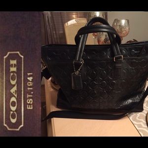 Coach gorgeous briefcase like new condition!!